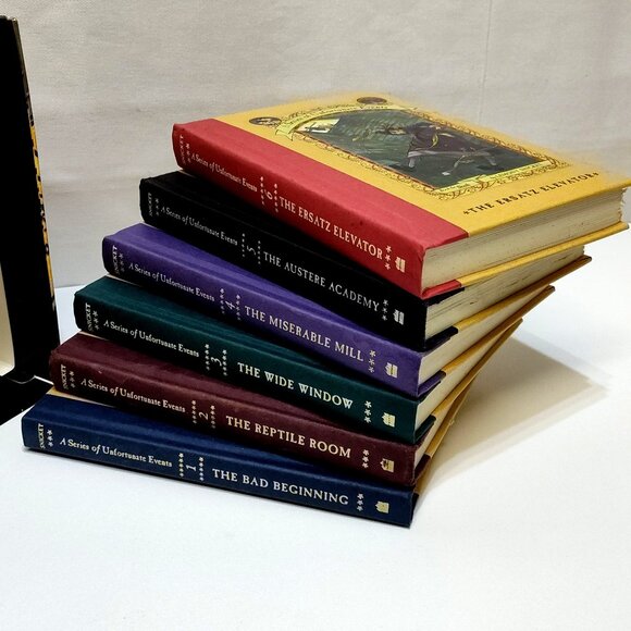Loathsome Library A Series Of Unfortunate Events Box Set Vol 1-6 Lemony Snicket - Picture 2 of 10